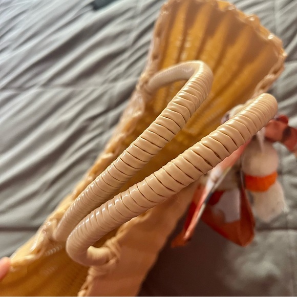 Medium Plastic Woven Beach Summer Bag - Picture 5 of 5